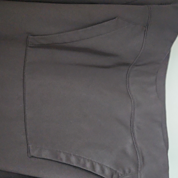 Reebok, Men's, Large, Black, w Kangaroo pouch in Front of Top also a Hood - Picture 4 of 10